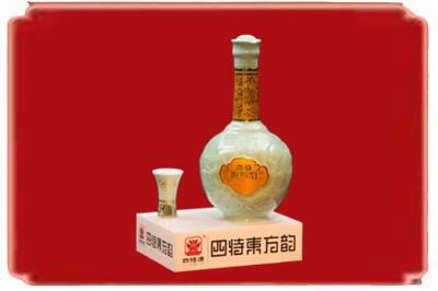 双鸭山烟酒回收四特酒.jpg